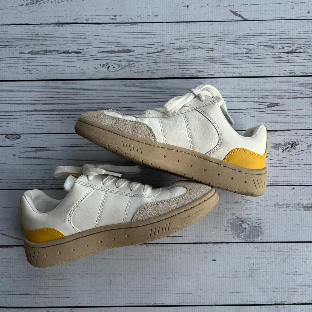 Michael Kors Womens‎ Yellow Leather Suede Low Top Preppy Sporty Sneakers Size 6M